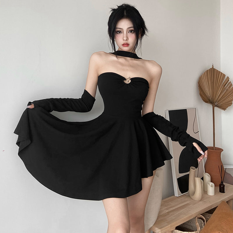 Niche Irregular Slimming Short Dress