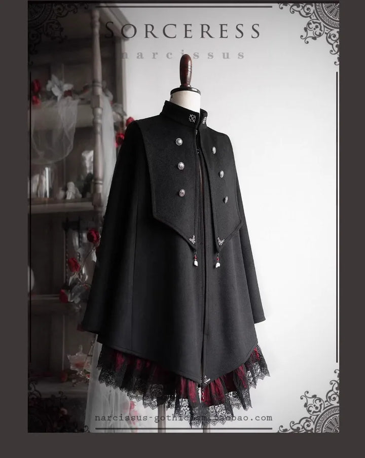 Dark Wind Sorceress Victoria Cloak